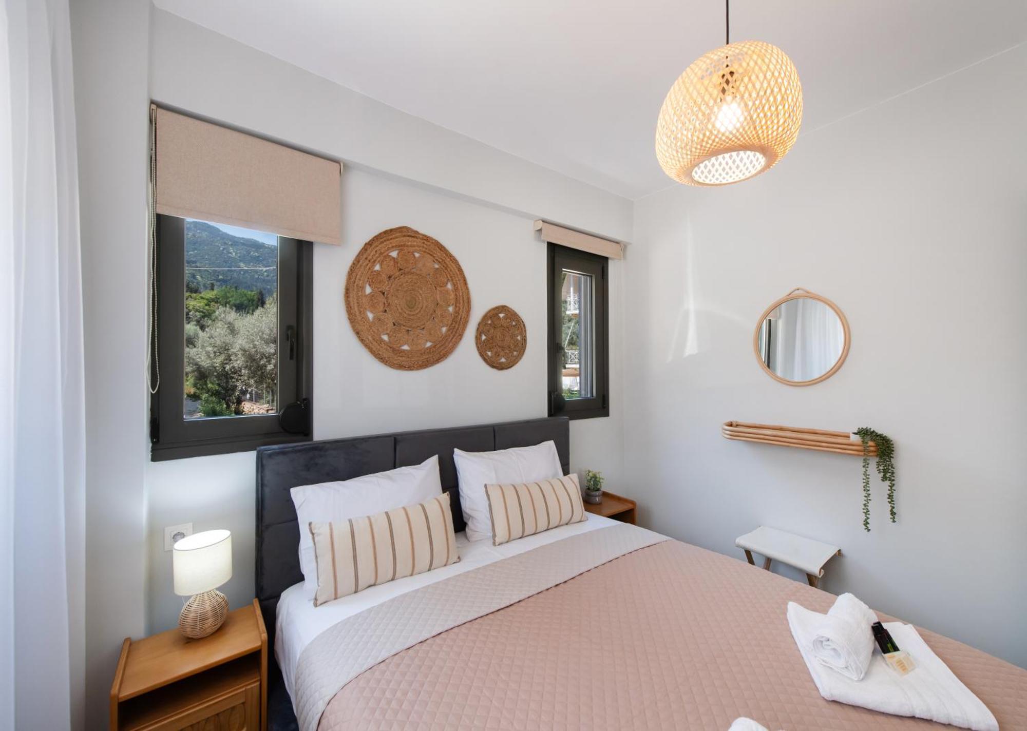 Blue Horizon Seaside Suite By Imagine Lefkada Nikiana Bagian luar foto